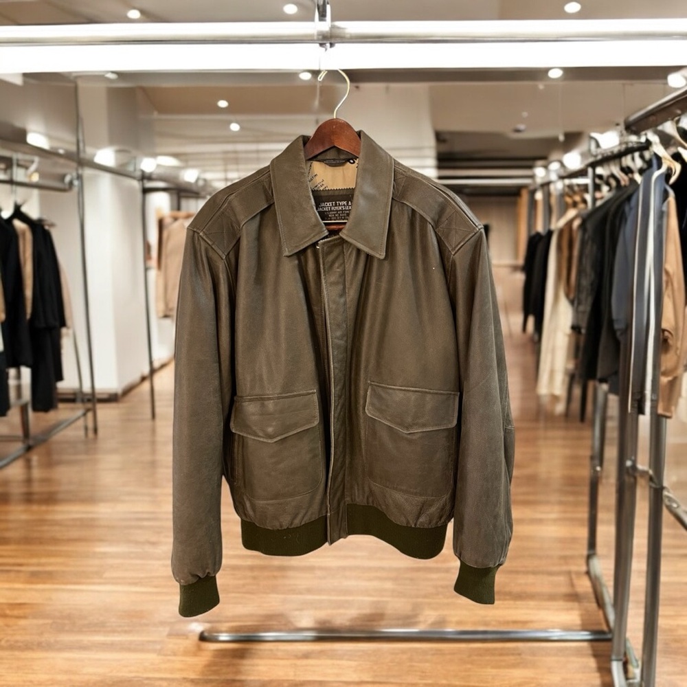 Vintage 80’s Type A-2 Army Air Force Flyer Leather Bomber Jacket Men’s XL